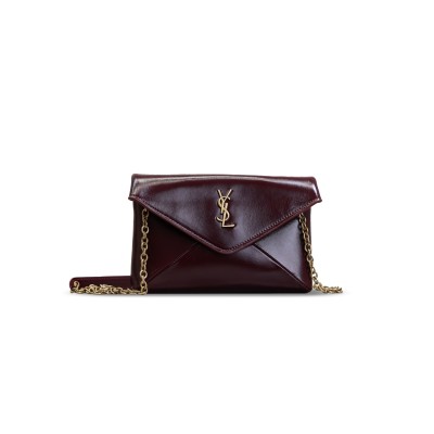 YSL CASSANDRE CHAIN POUCH IN SHINY LEATHER 819271 (19*12*3cm) YSL CASSANDRE CHAIN POUCH IN SHINY LEATHER 819271 (19*12*3cm)